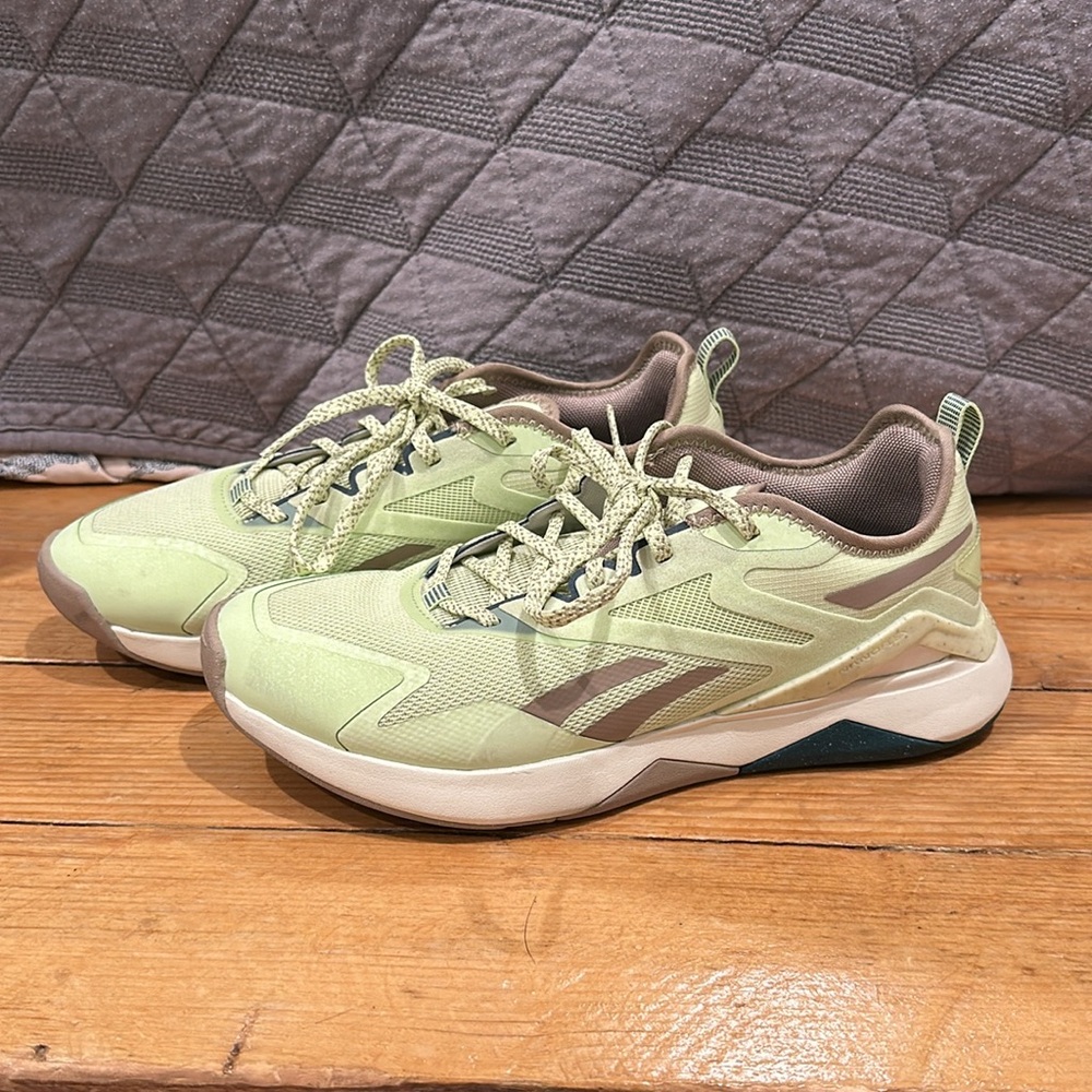 Reebok Nanoflex Adventure TR 2.0 Training Shoe W7.5 - Picture 2 of 8